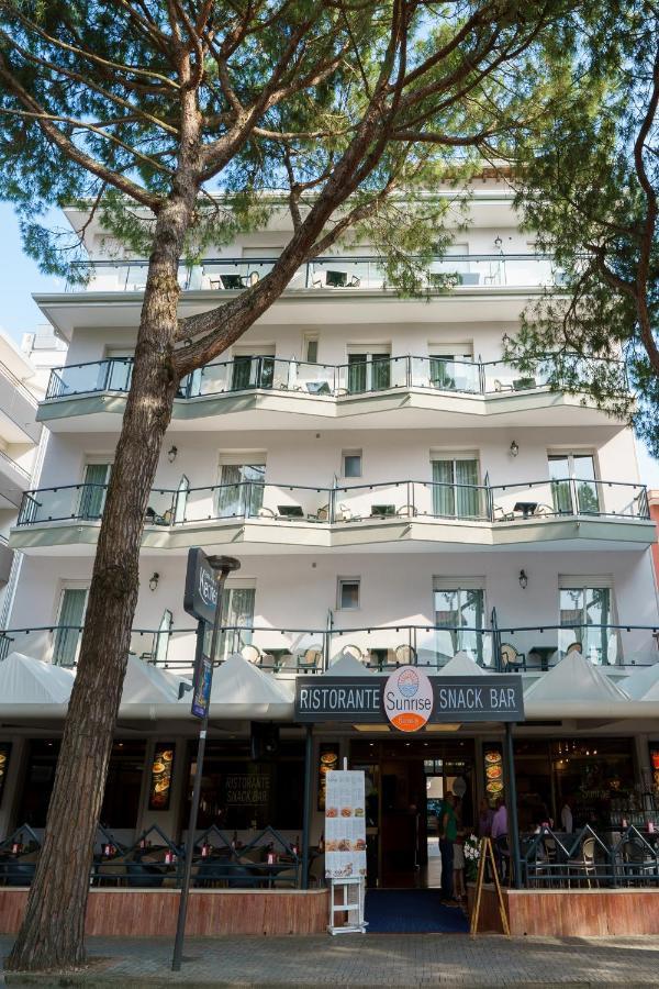 Hotel Kennedy Lido di Jesolo Luaran gambar