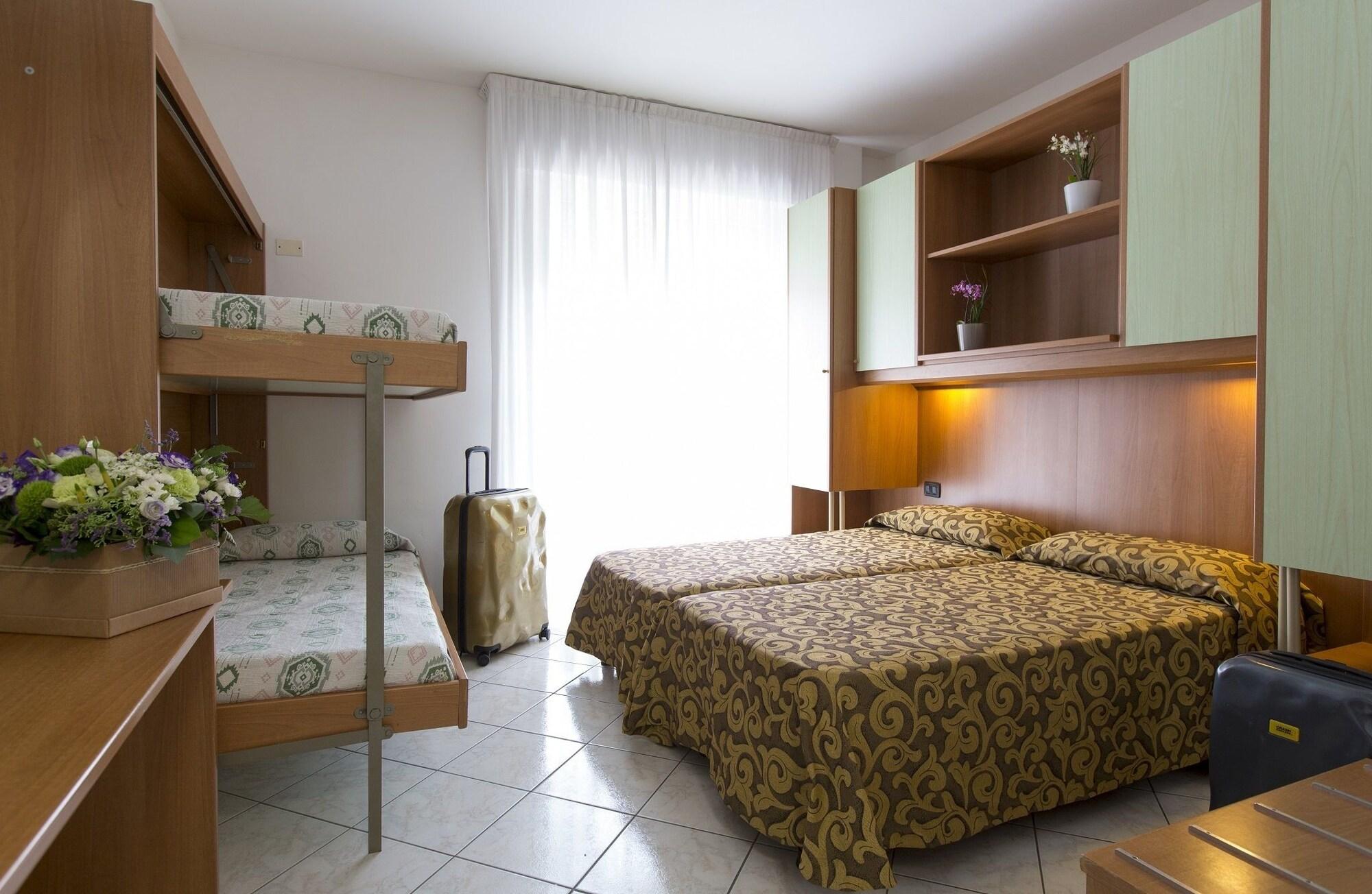 Hotel Kennedy Lido di Jesolo Luaran gambar