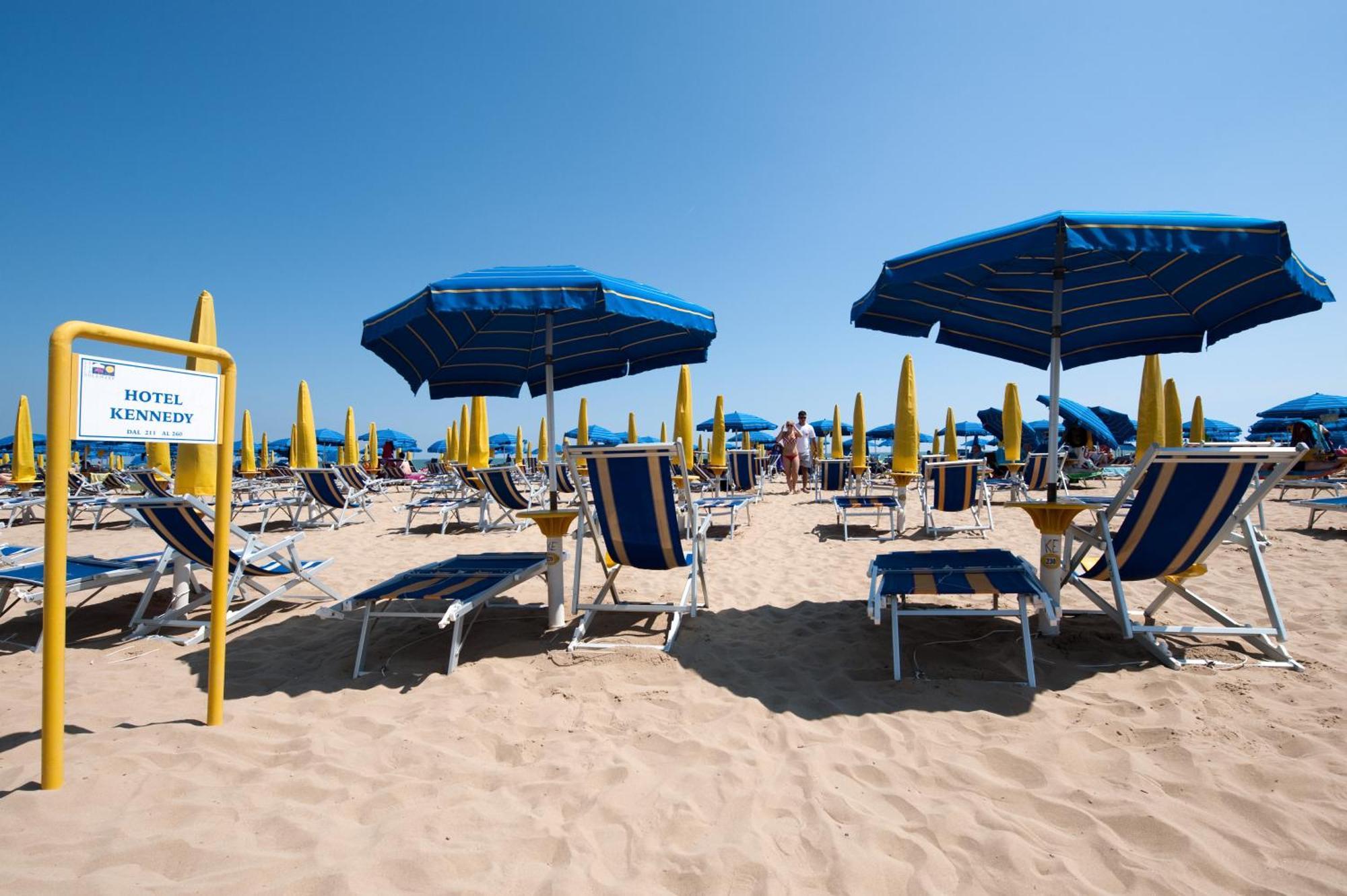 Hotel Kennedy Lido di Jesolo Luaran gambar