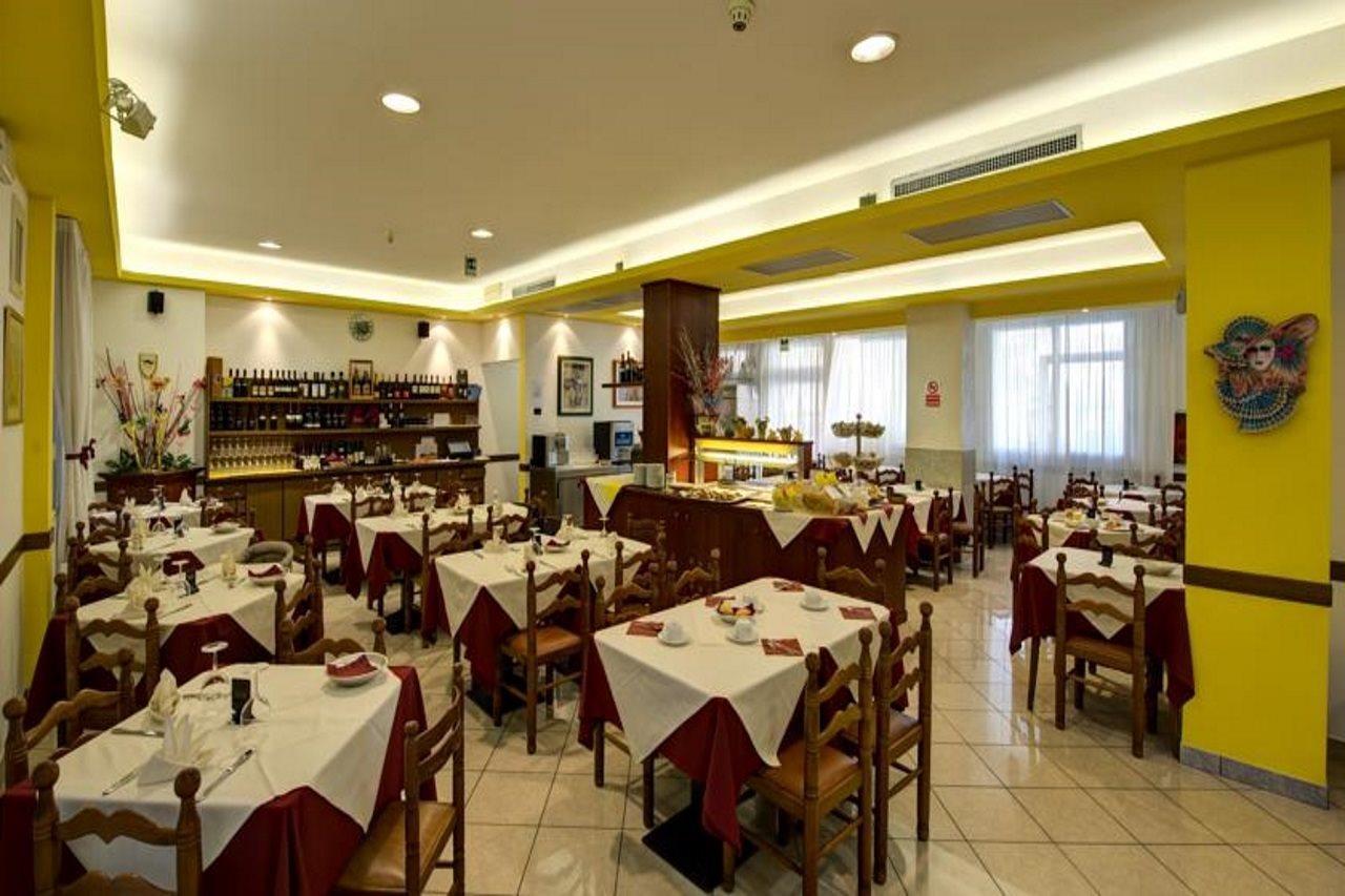 Hotel Kennedy Lido di Jesolo Luaran gambar