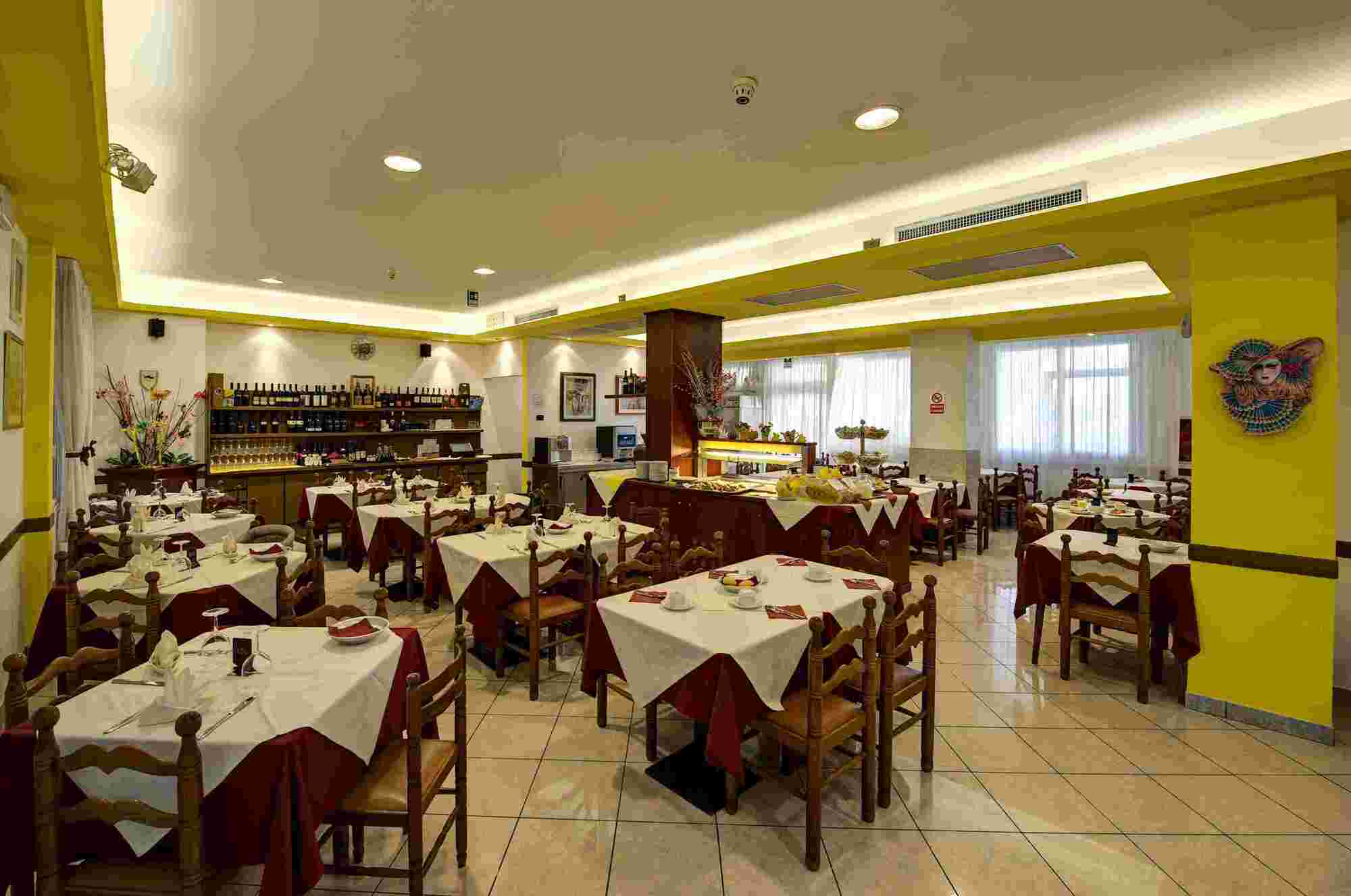 Hotel Kennedy Lido di Jesolo Luaran gambar